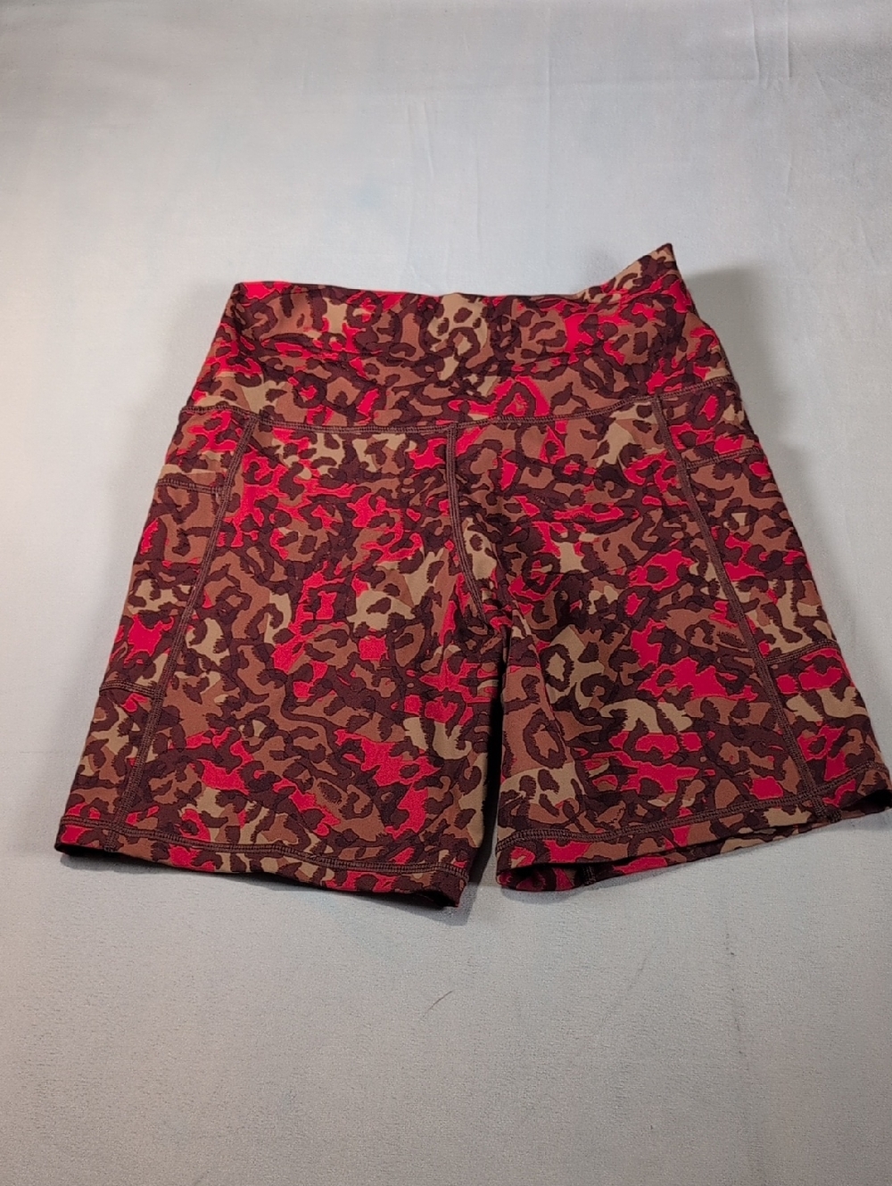 Aerie Offline High-Rise Bike Shorts in Orange/Brown Animal Print Size Large - Picture 7 of 7